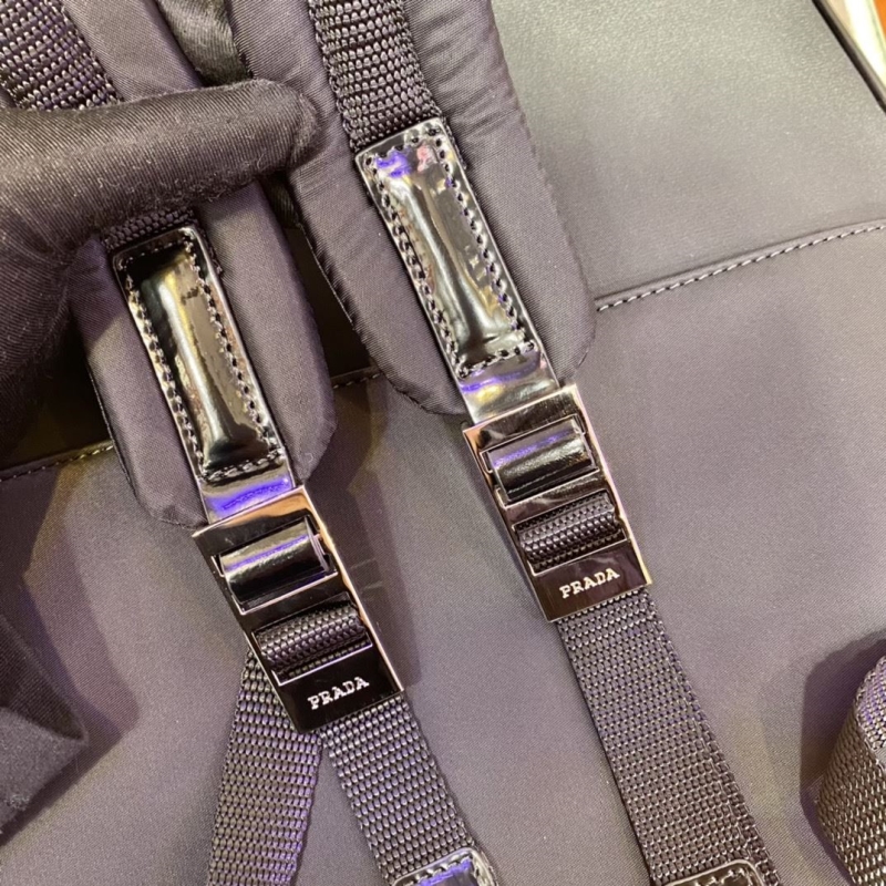 Pra*a backpacks